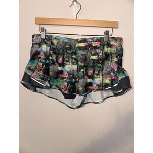 Lululemon‎ Hotty Hot Low-Rise Lined Short 2.5" Pain Drift Multi Sz 14